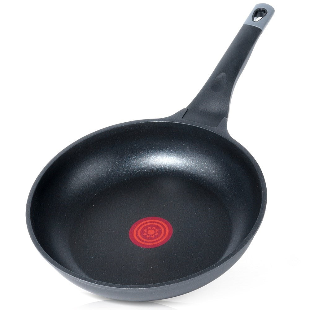 Non-stick frying pan with heating indicator GALI 26 cm
