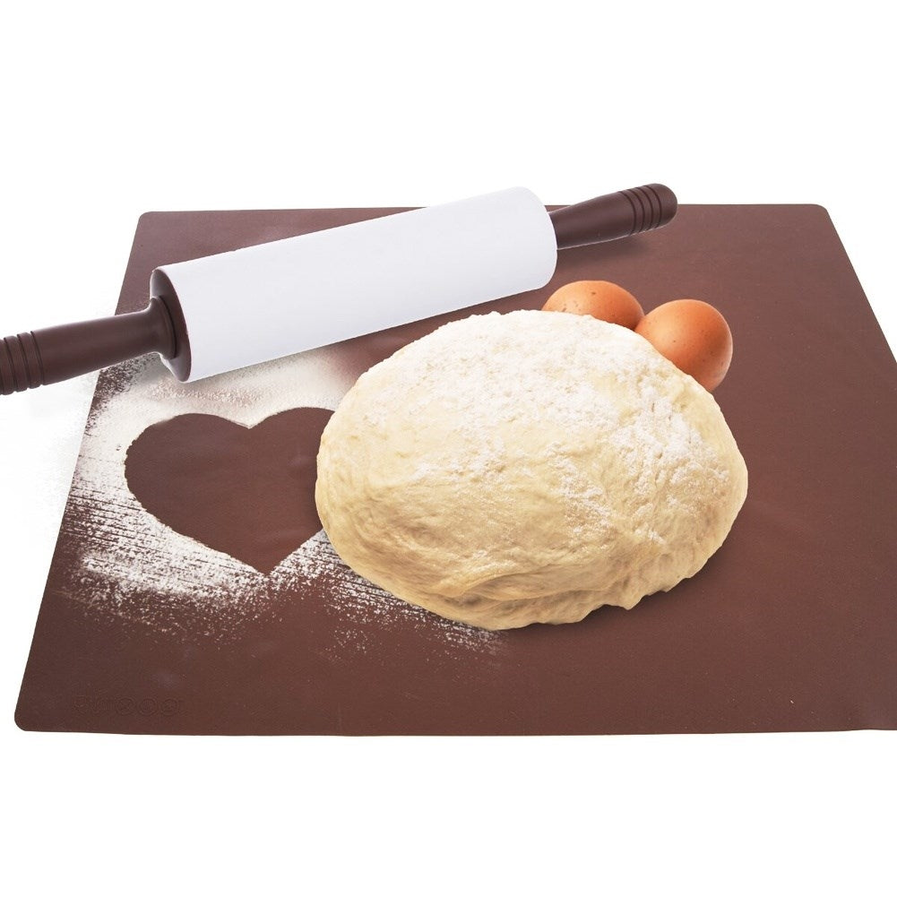 Non-stick rotating rolling pin with silicone coating