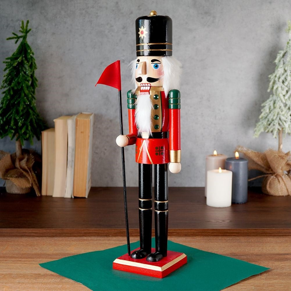 Nutcracker Christmas decoration 51 cm: Elegant wooden design
