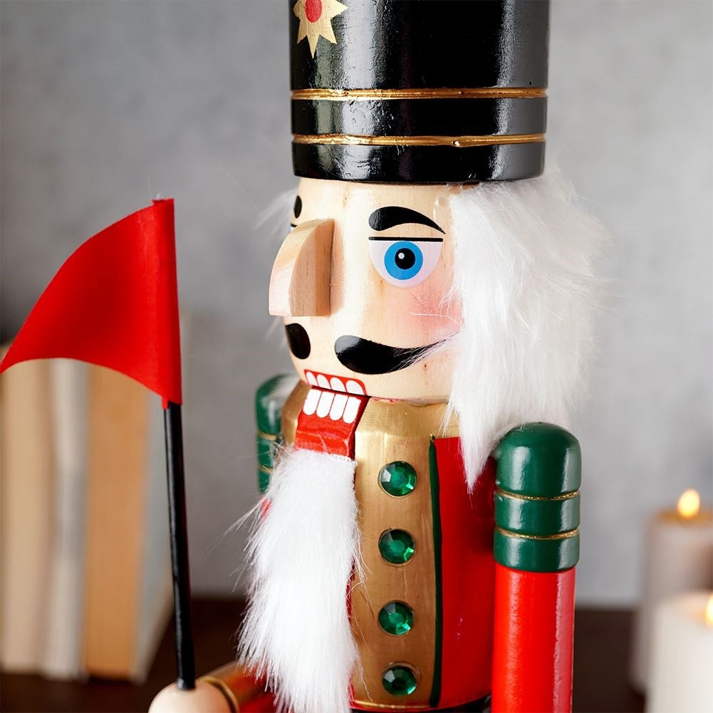 Nutcracker Christmas decoration 51 cm: Elegant wooden design