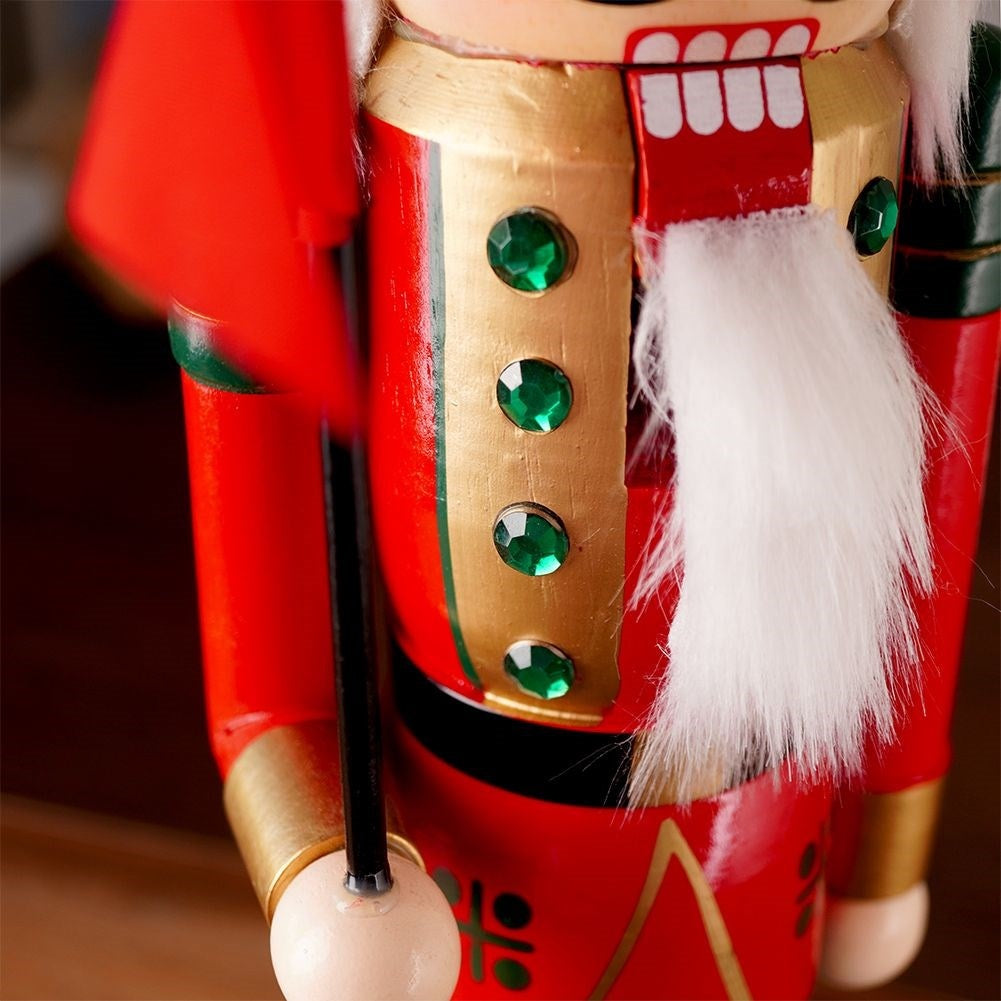 Nutcracker Christmas decoration 51 cm: Elegant wooden design