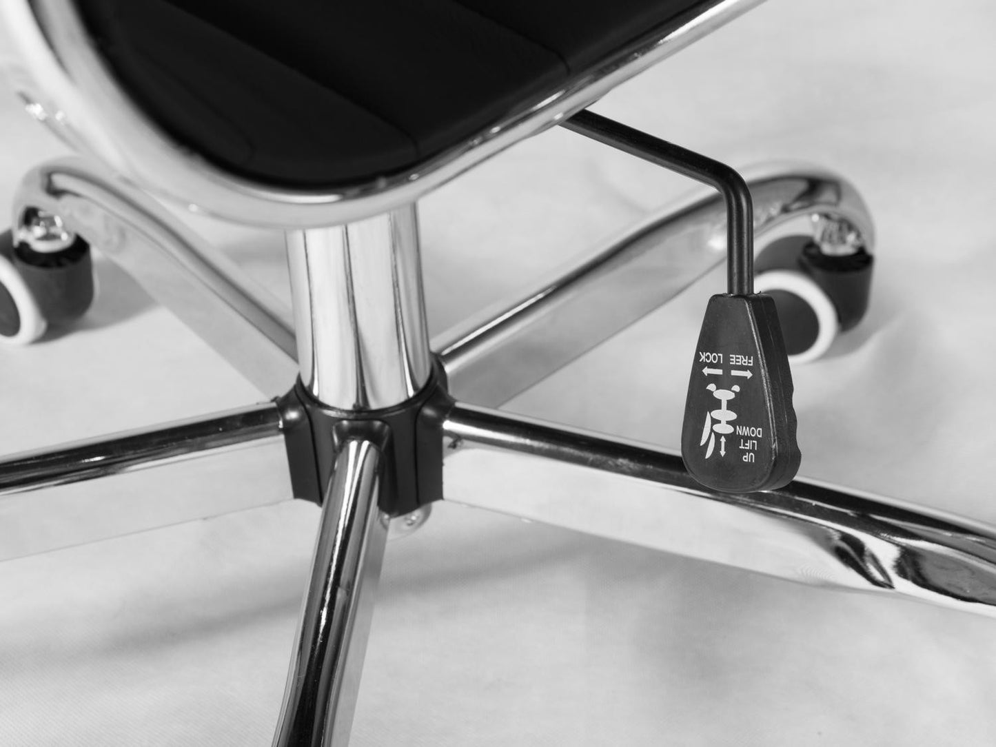 Office chair modern design Sofotel Tokio black