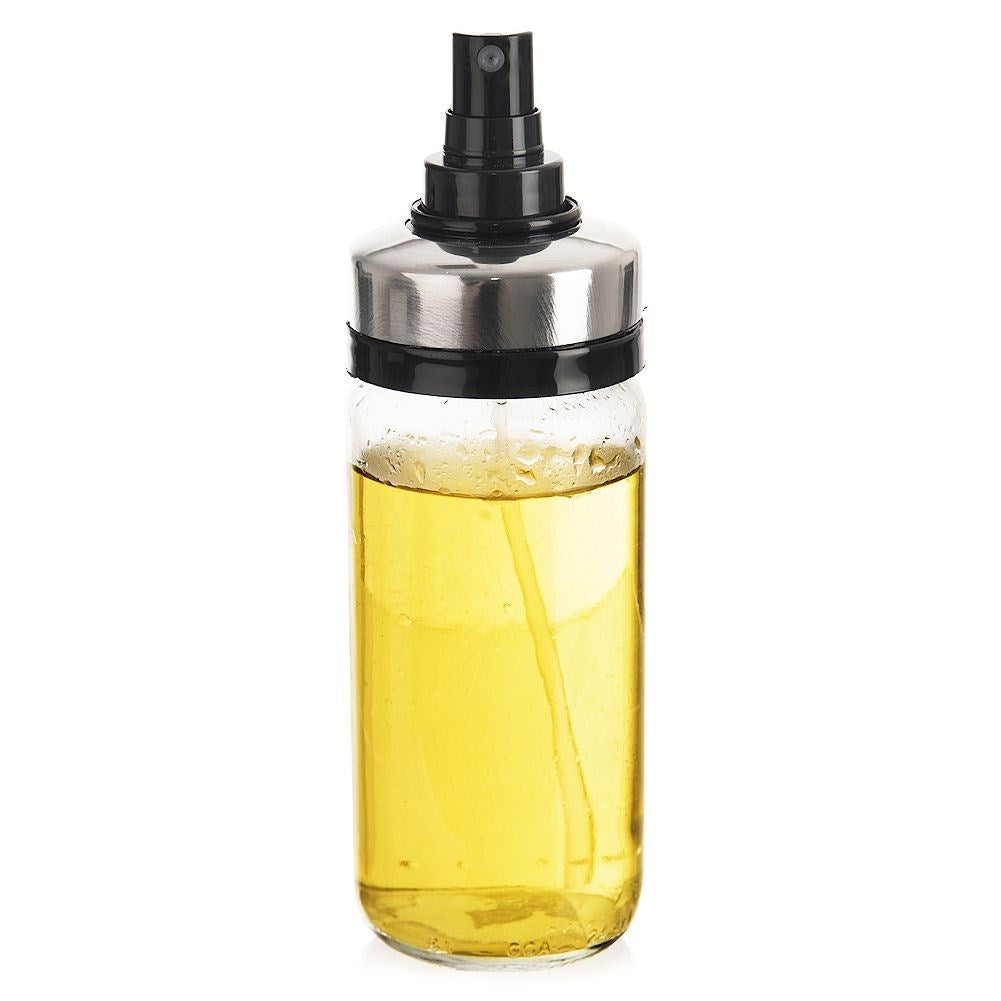 Oil Spray in Glass for Easy Cooking and Even Spreading