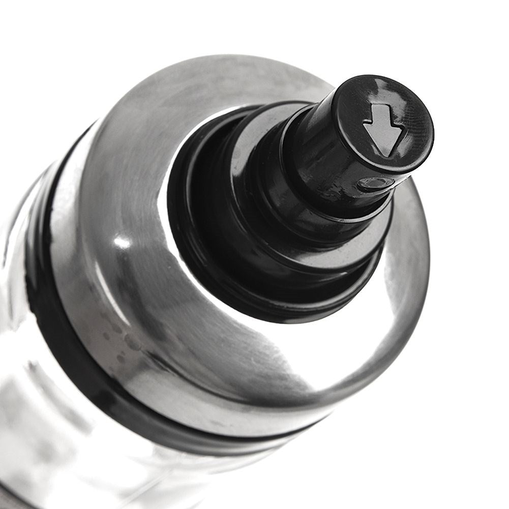 Oil Spray in Glass for Easy Cooking and Even Spreading