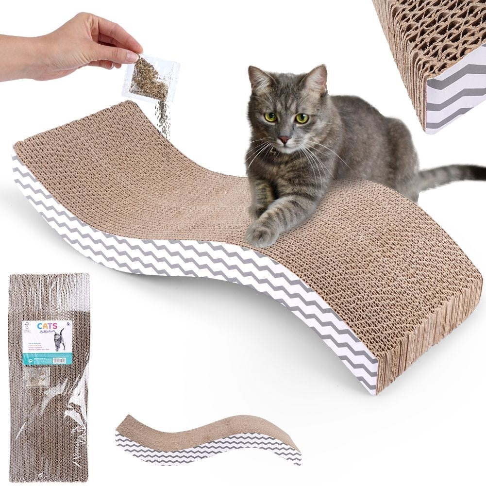 Organic scratching board with catnip, protects furniture and claws