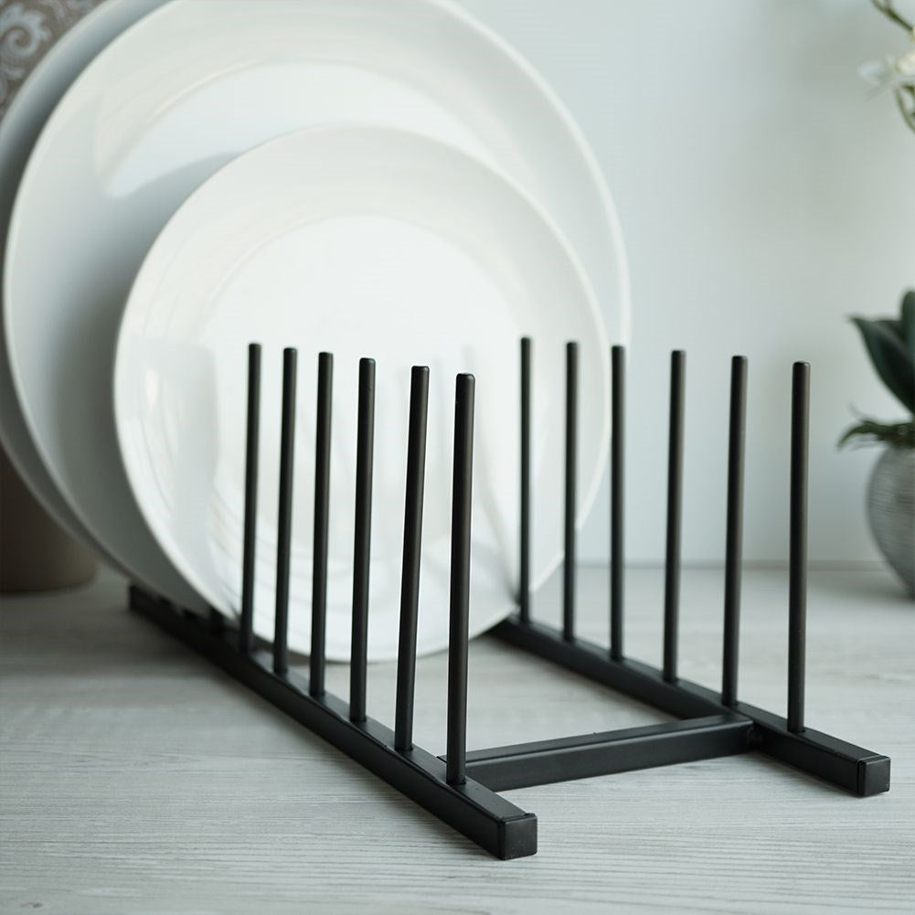 Organizer for plates and lids in black metal, modern style