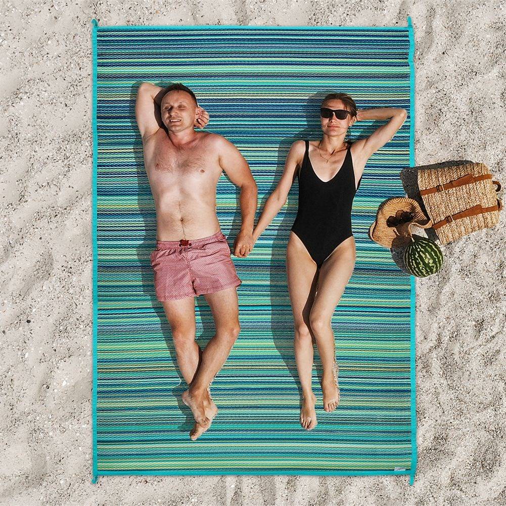 Outdoor rug 210x150 cm - Weather resistant and Dirt repellent