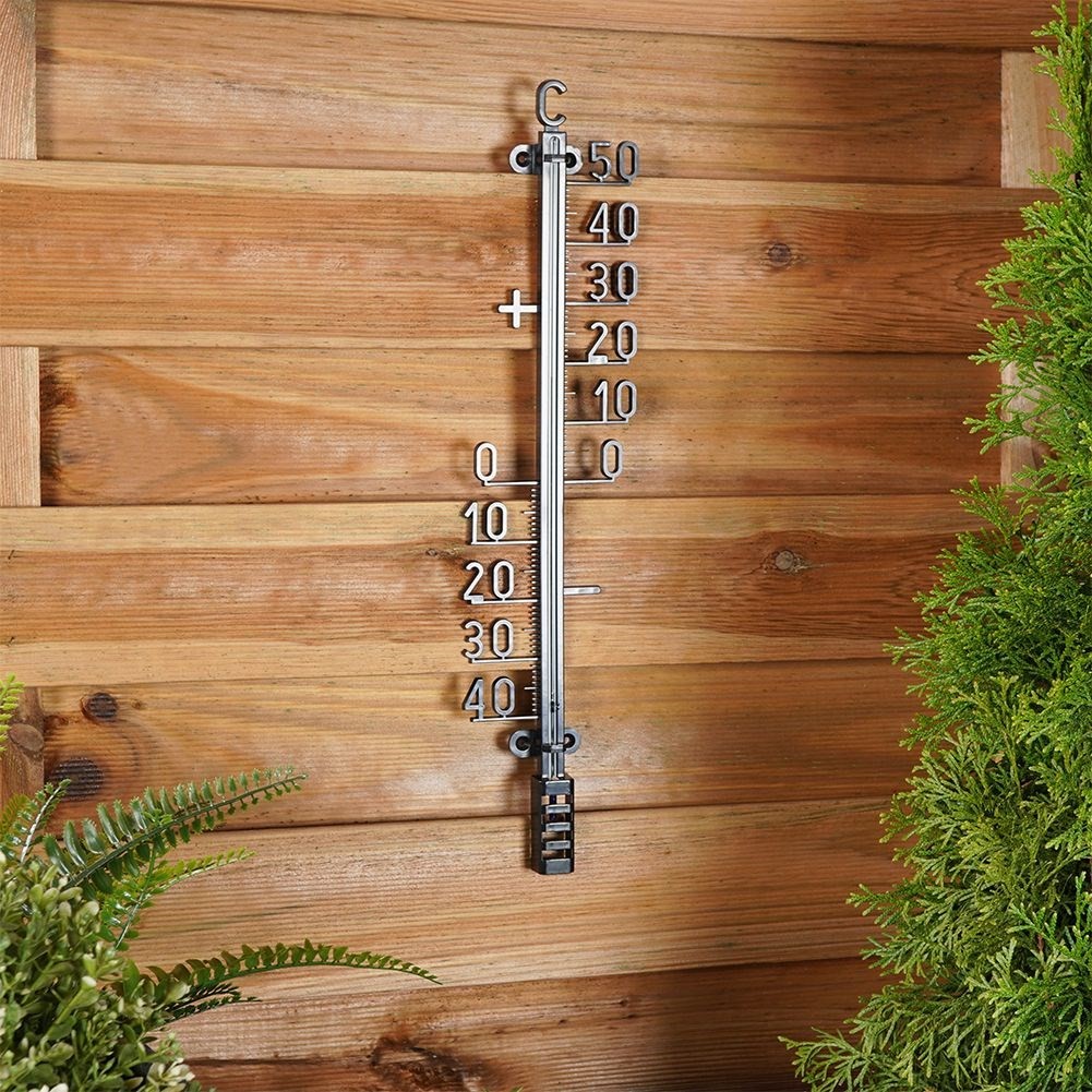 Outdoor thermometer: Accurate temperature, -40°C to 50°C