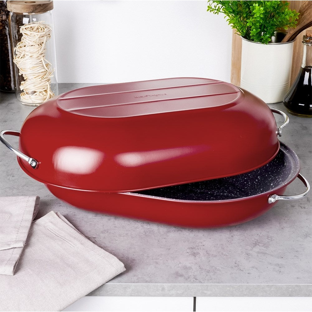 Oval oven form with non-stick granite coating and lid