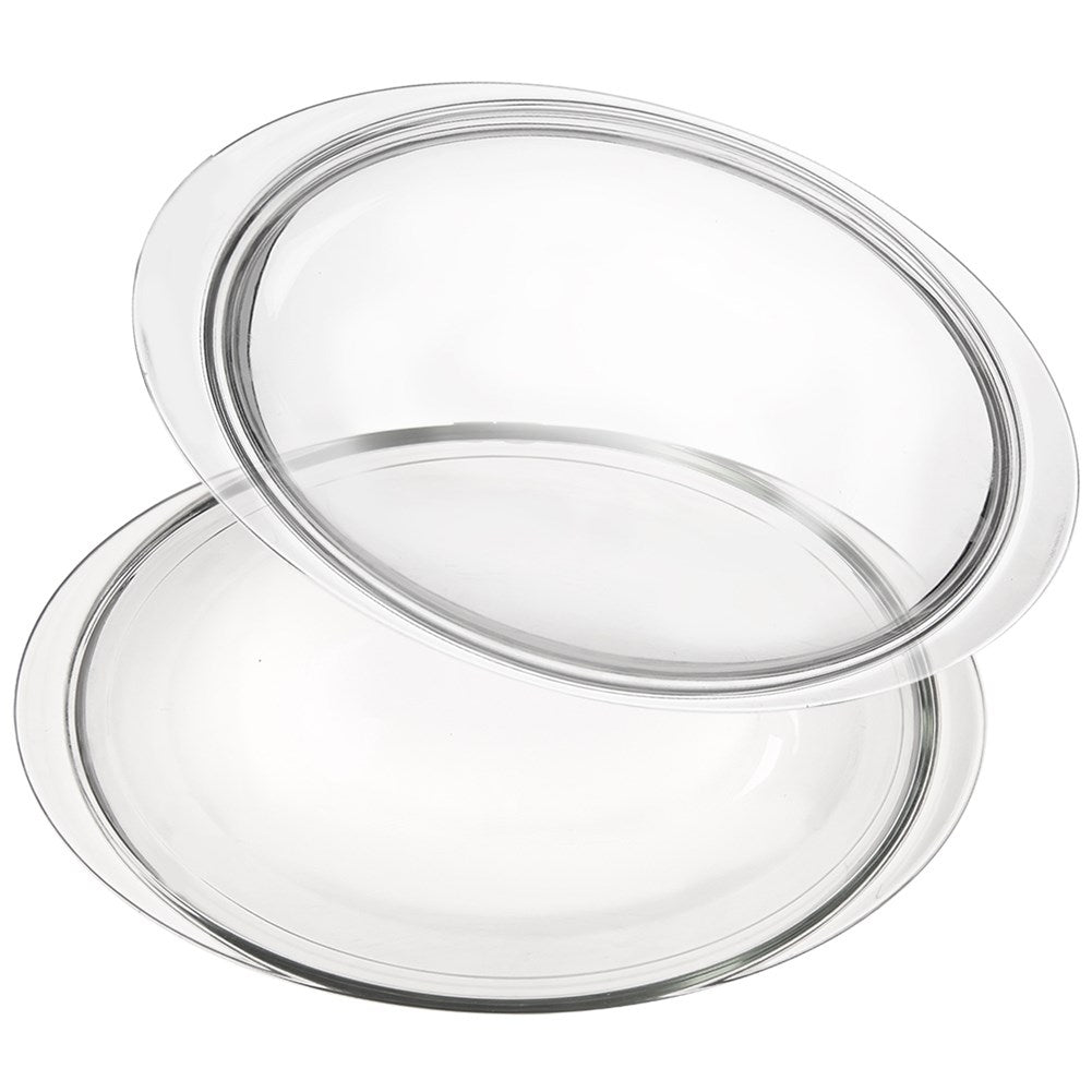Oval ovenproof glass dish with lid for baking and gratin