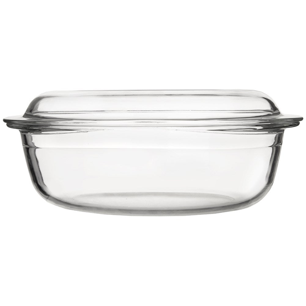 Oval ovenproof glass dish with lid for baking and gratin