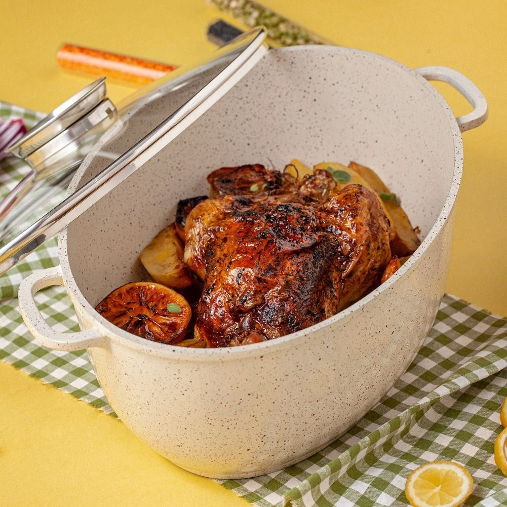 Oval oven shape with granite-like non-stick coating
