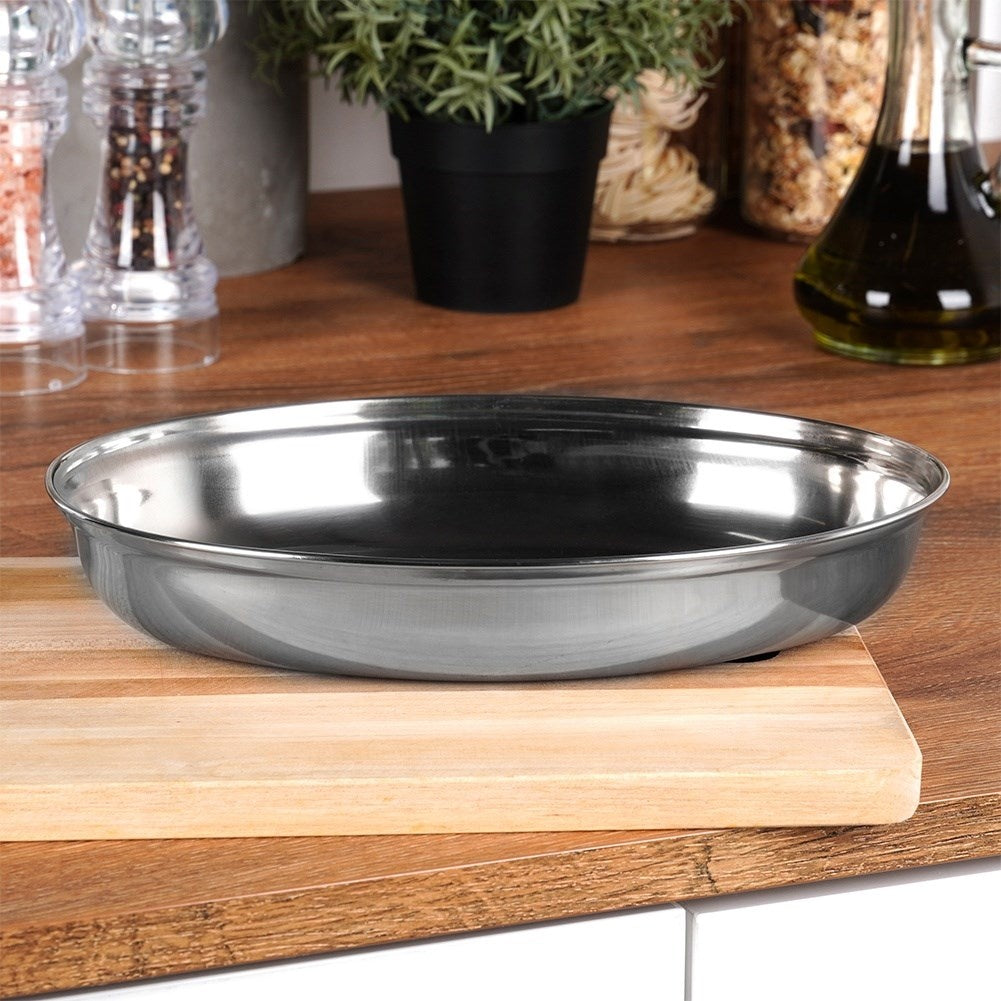 Oval-shaped bowl for dishes, snacks and appetizers