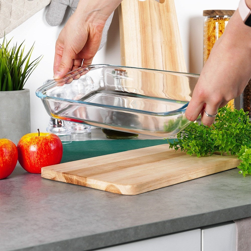 Oven and gratin form in heat-resistant borosilicate glass