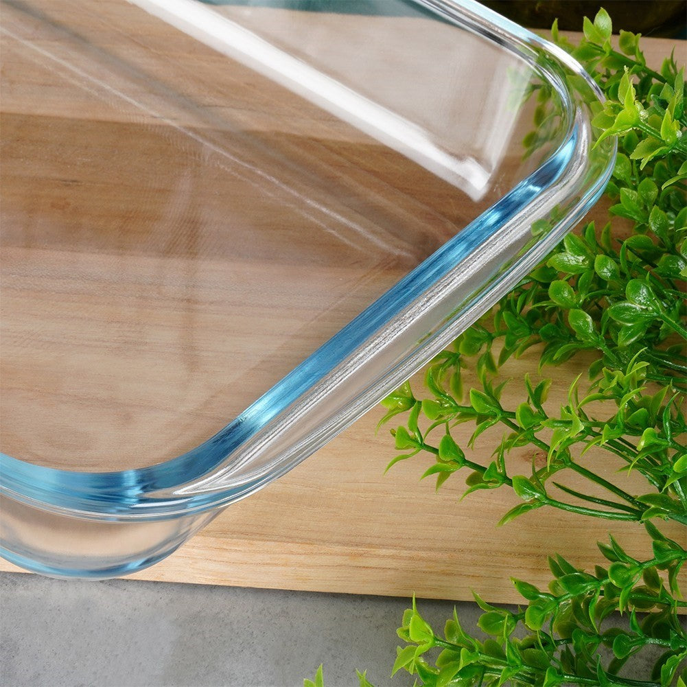 Oven form for baking and cooking in borosilicate glass