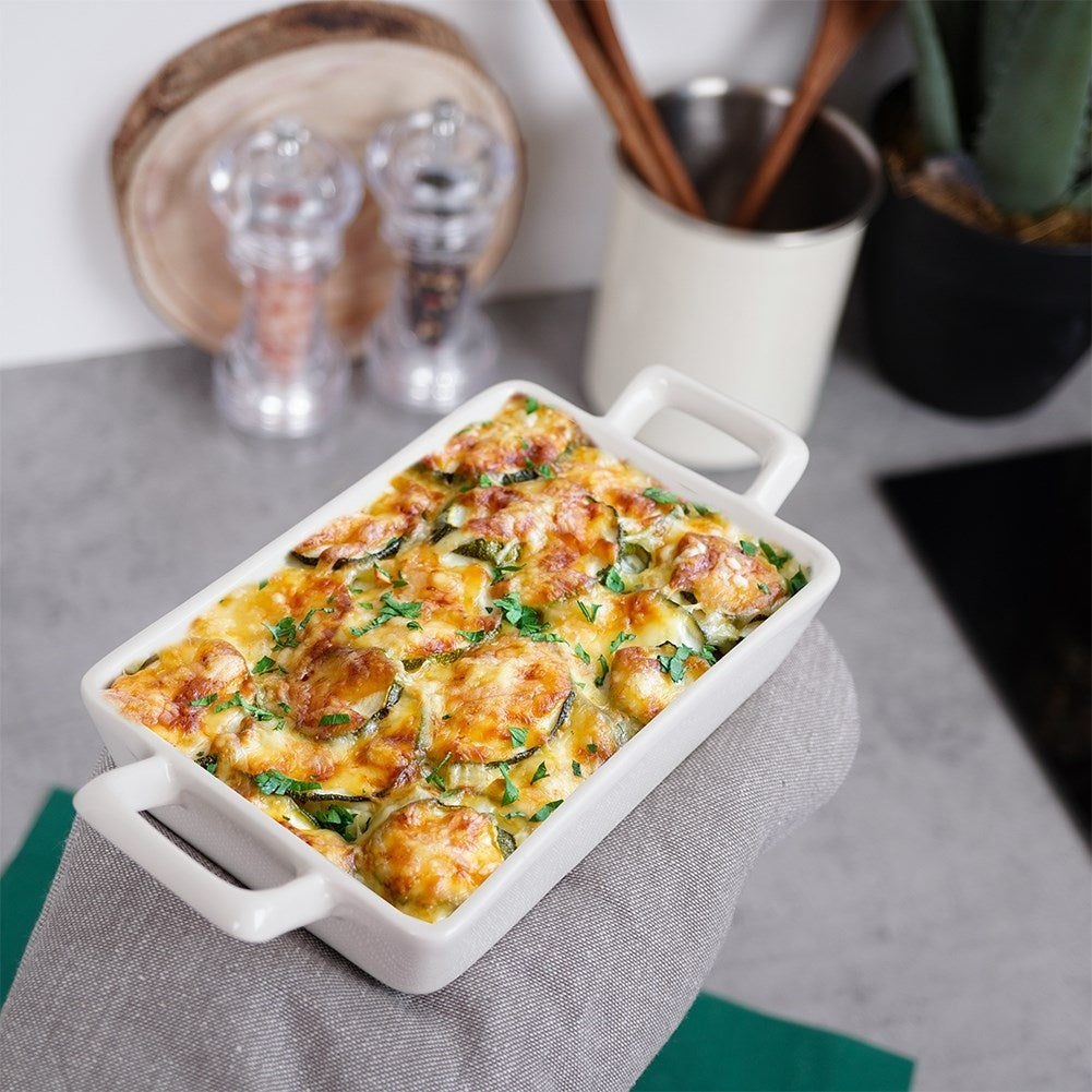 Ovenproof porcelain dish for lasagna, gratins and desserts