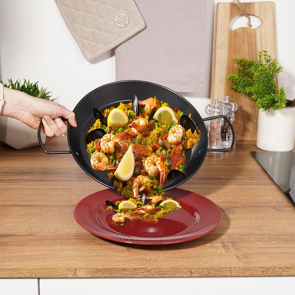 Paella frying pan with non-stick and ergonomic handle