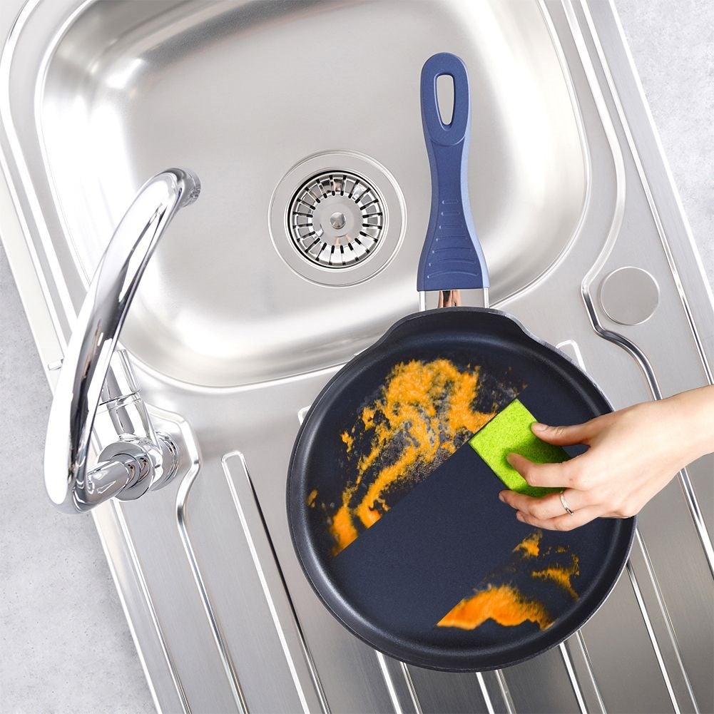 Pancake pan with ceramic coating and diamonds