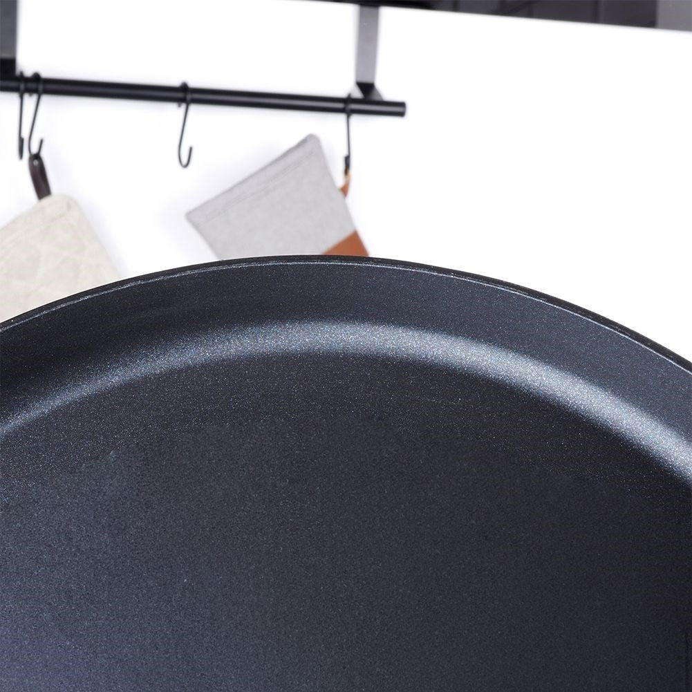 Pancake pan with ceramic coating and diamonds