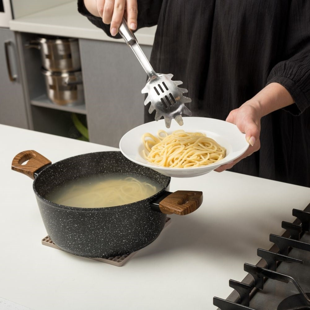 Pasta serving utensils in matt stainless steel, dishwasher safe