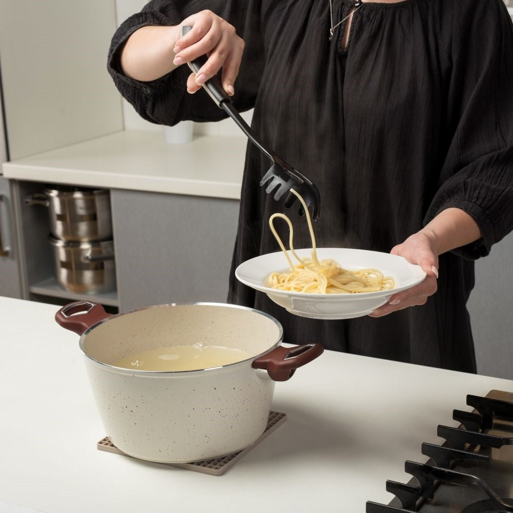 Pasta spoon: Durable, heat-resistant thermoplastic for serving