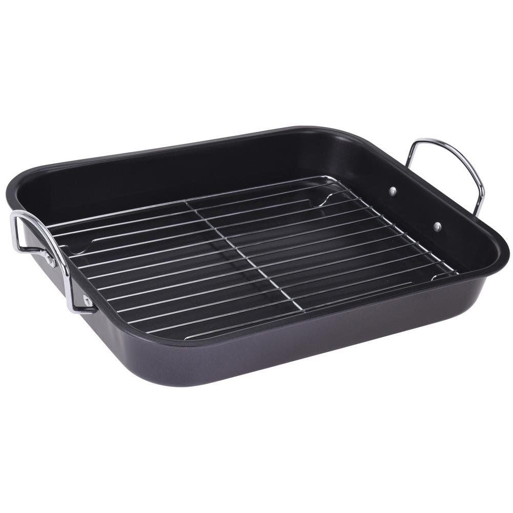 Perfect baking tray with grid for meat and dishes without fat