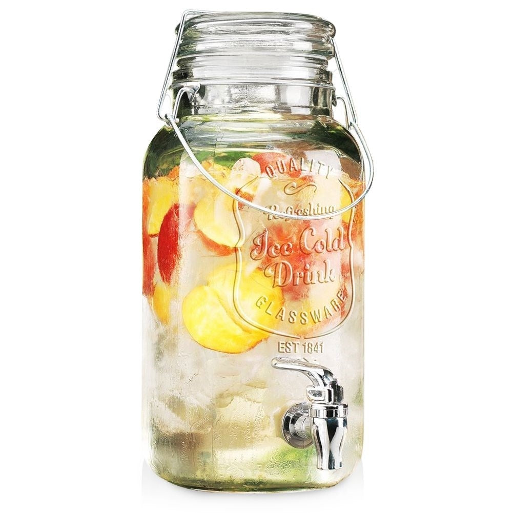 Perfect beverage container with faucet for lemonade and ice
