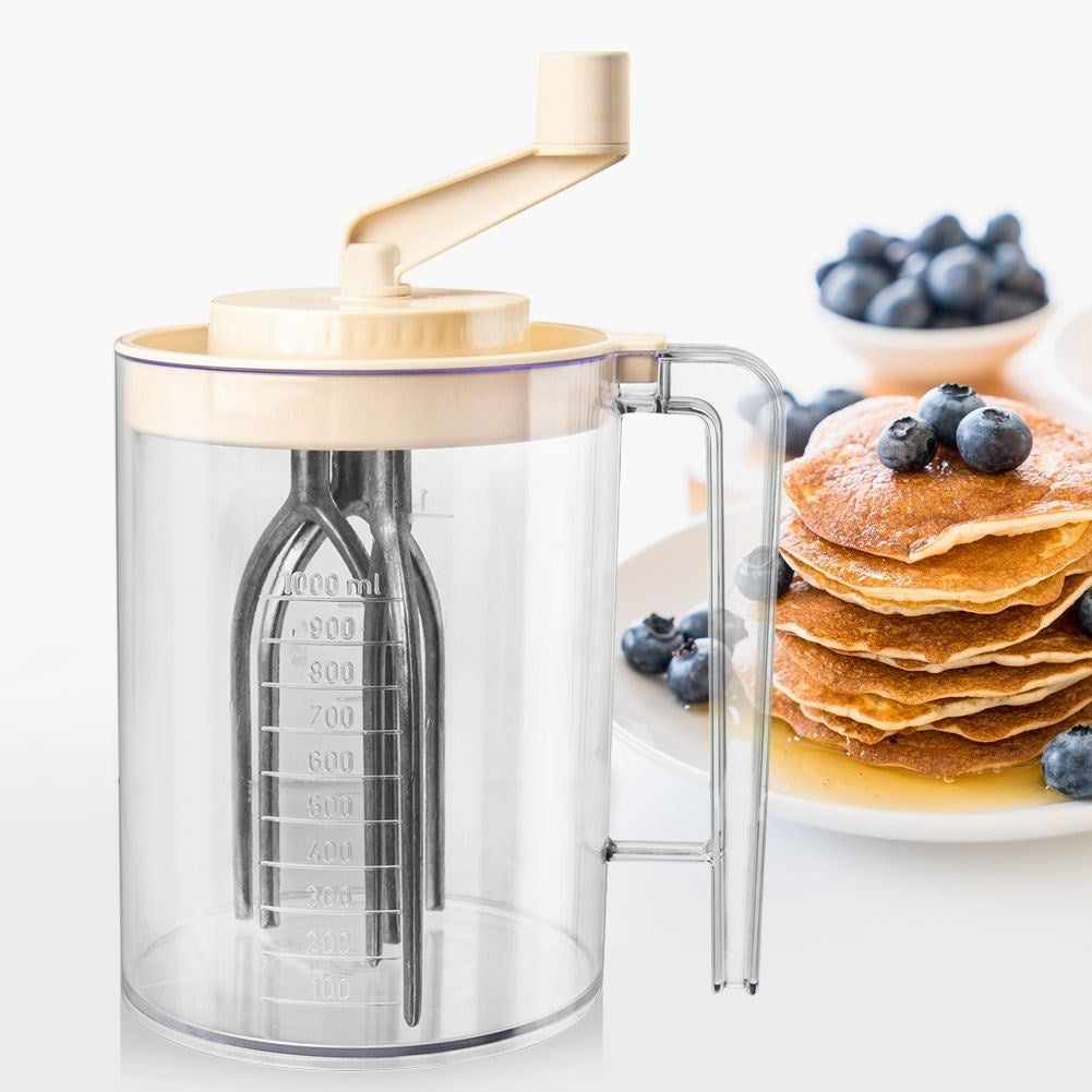 Perfect hand mixer for whipping, mixing and kneading