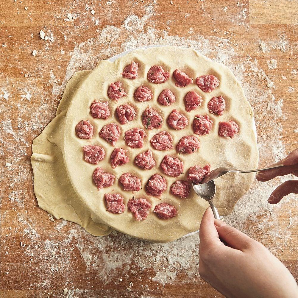 Perfectly shaped uszka: Make 37 at once with the pierogi tool