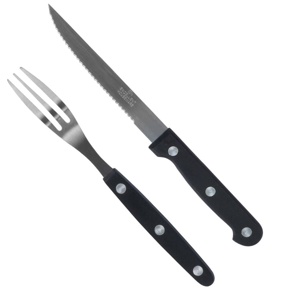 Perfect set of knives and forks for steaks and pizza