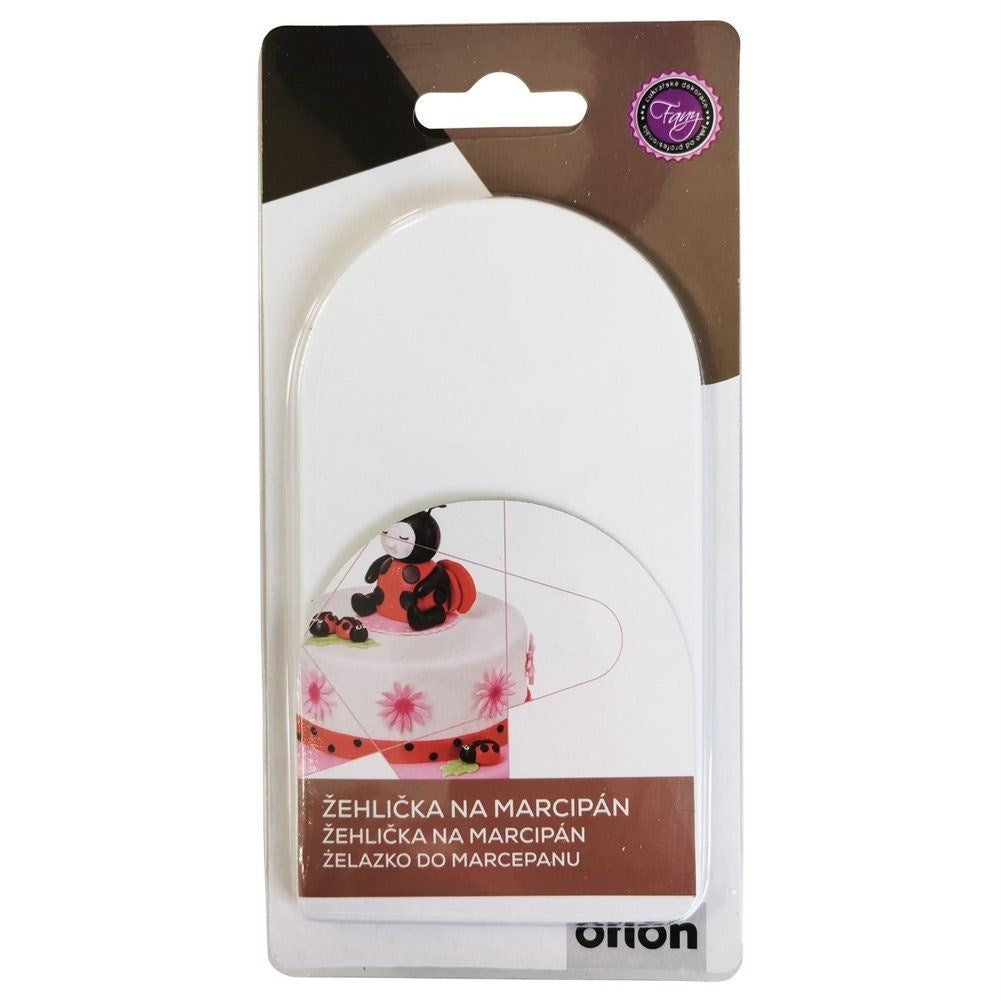 Perfect smooth surface for cakes and pastries