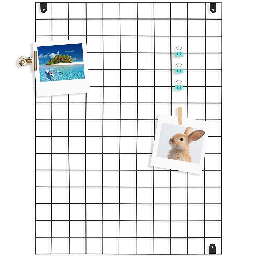 Photo grids in black metal for decoration and organization