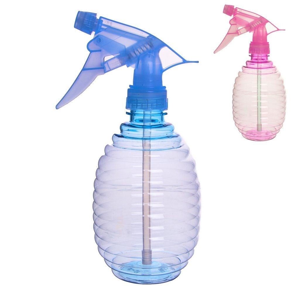 Plastic sprayer for plants, ironing and cooling.