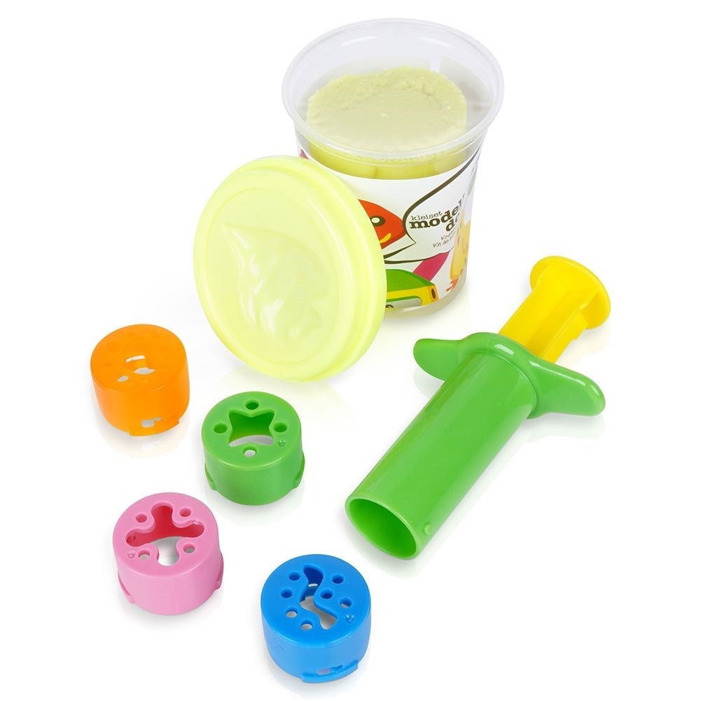 Play-Doh Modeling Wax with Fish Cap and Spray Nozzles