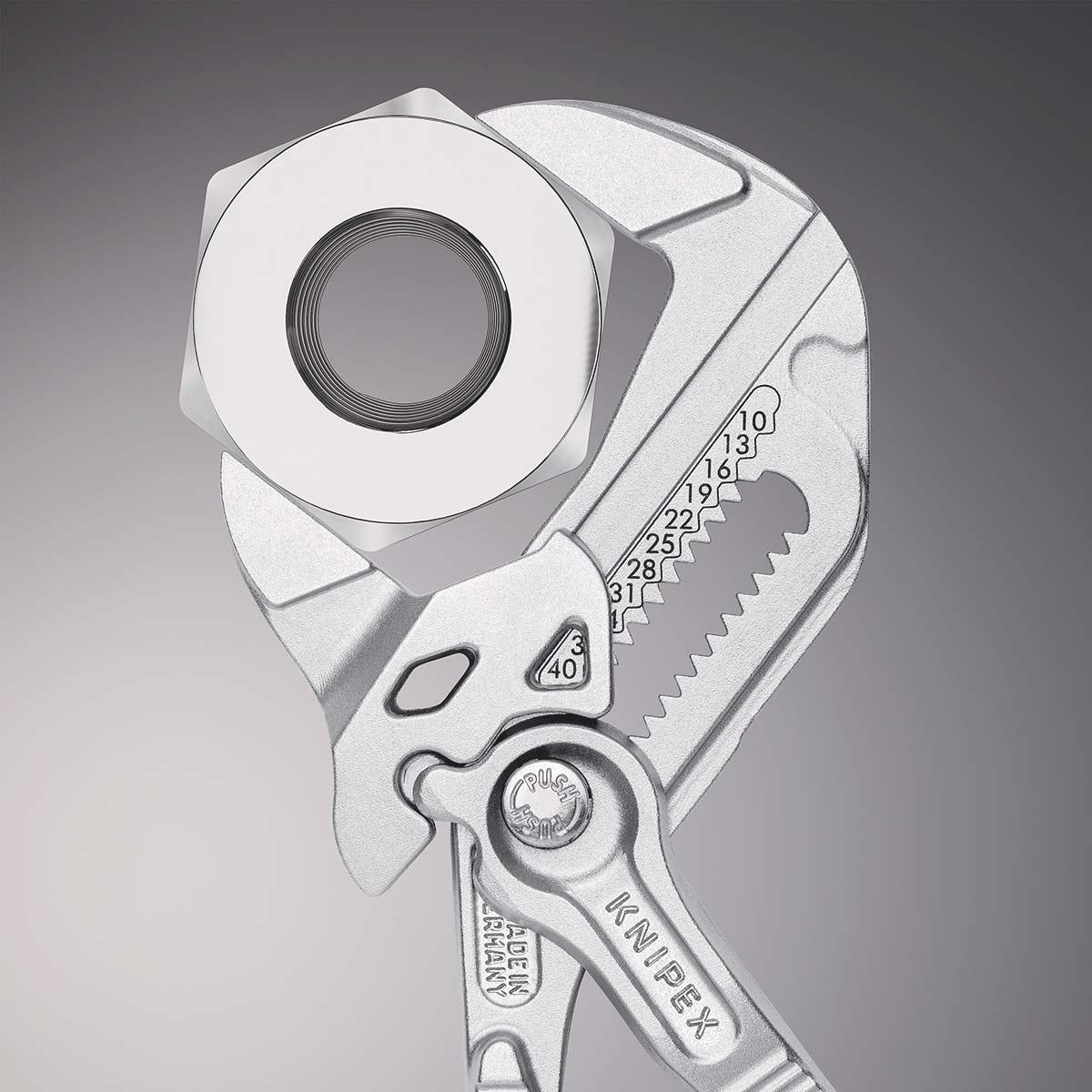 Pliers wrench 180 mm