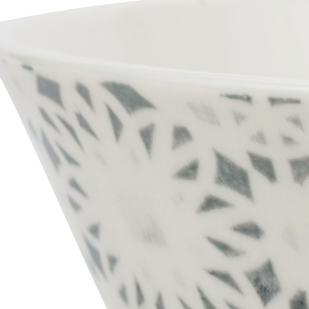 Porcelain bowl for microwave, dishwasher safe, versatile use