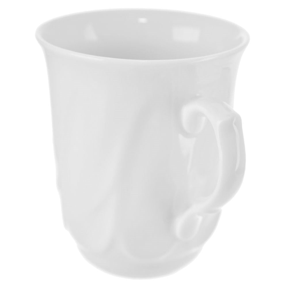Porcelain coffee cup: Elegant, durable and dishwasher safe