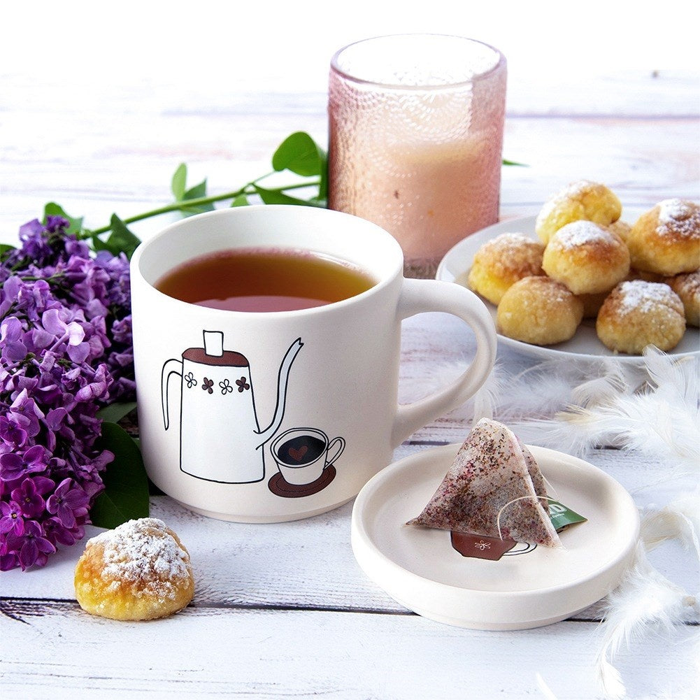 Porcelain mug with lid 420 ml