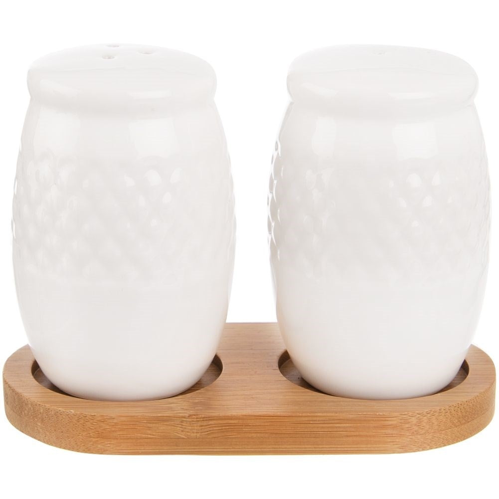 Porcelain salt and pepper set with bamboo base