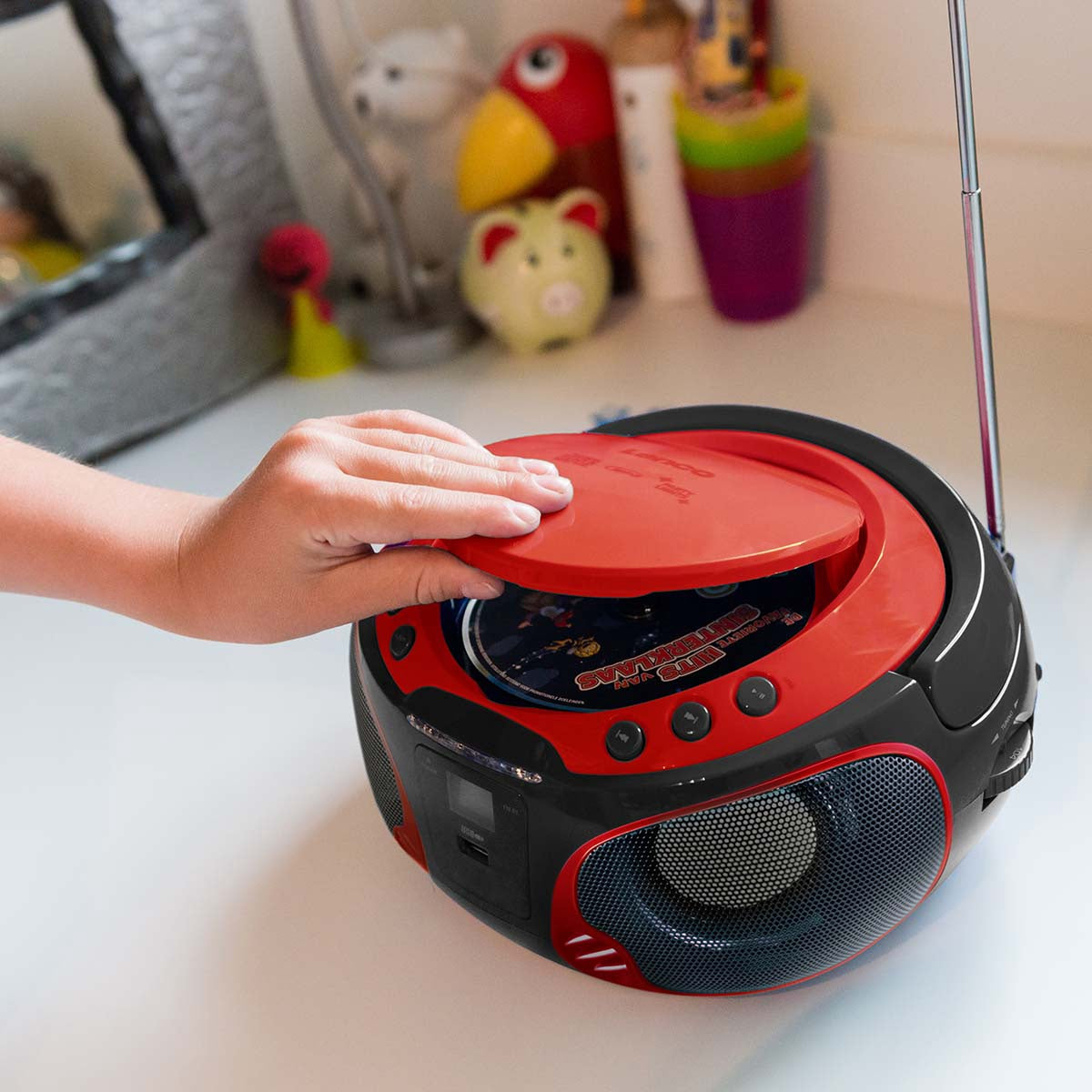 Portable Bluetooth FM Radio CD/MP3 Player with USB, Red