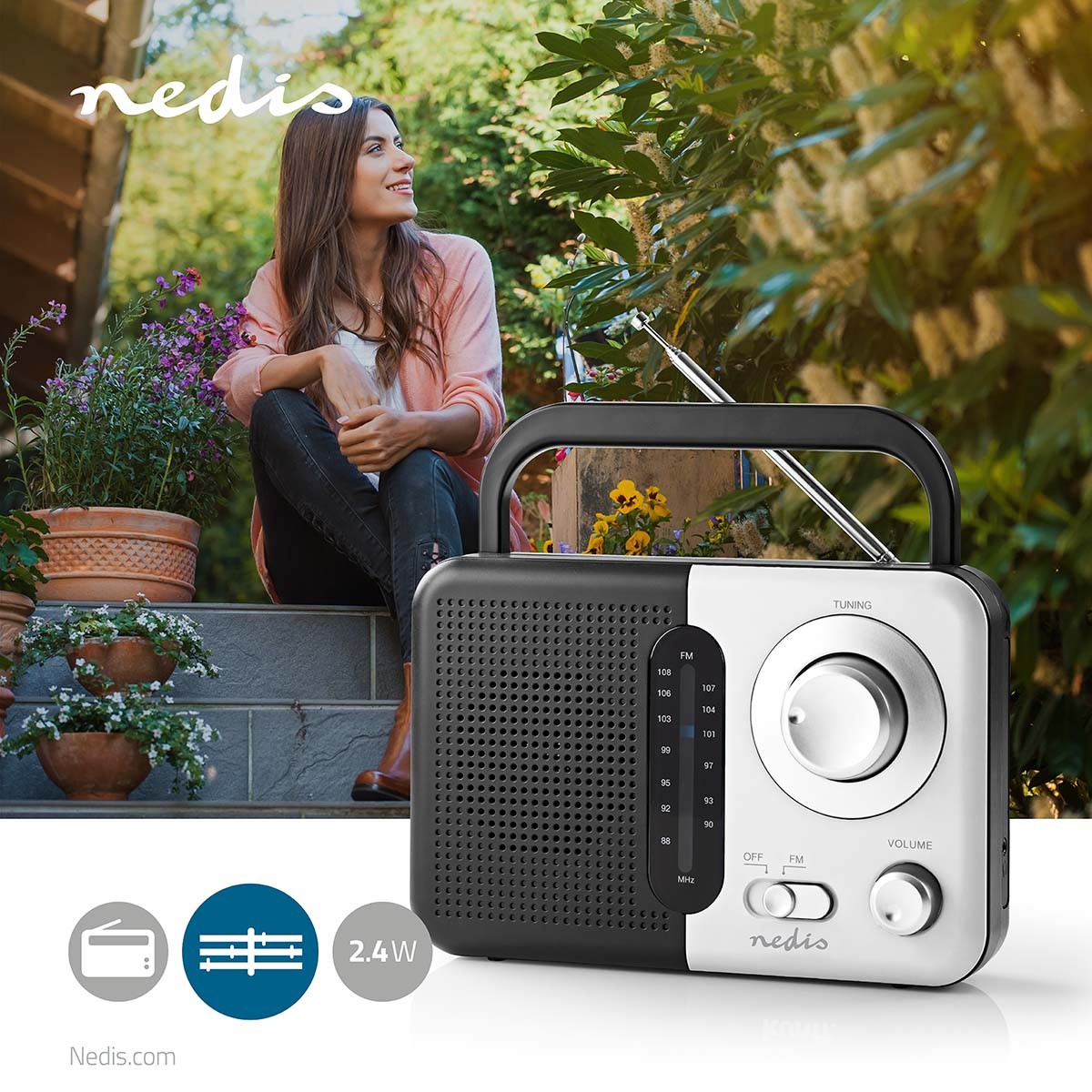 Portable FM Radio, Battery/Mains Powered, Headphone Jack