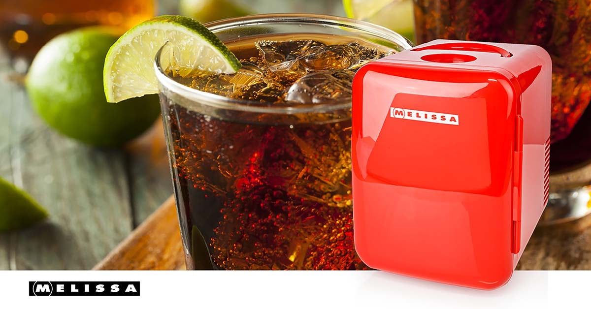 Portable Mini Fridge, 4L/6 Can Capacity, Dual Power, Red