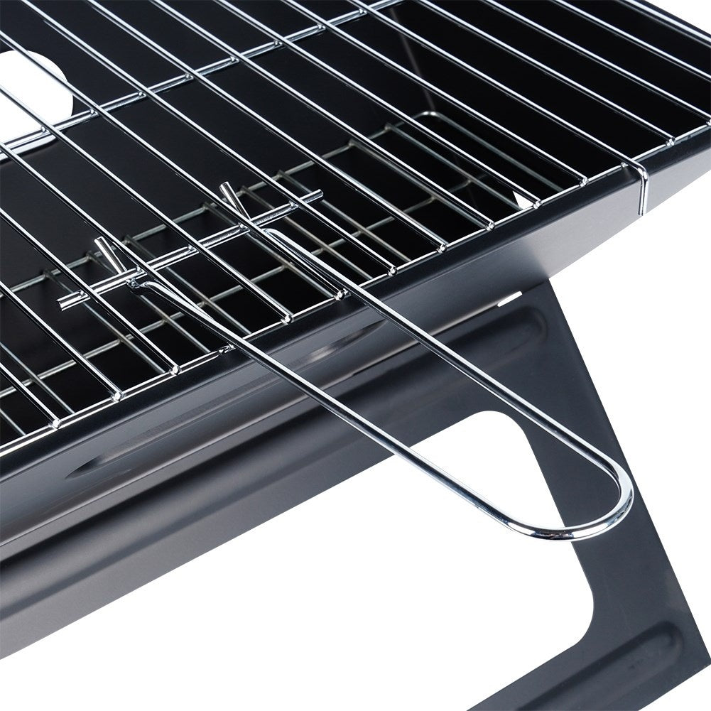 Portable charcoal grill: foldable to 3.5 cm with handle