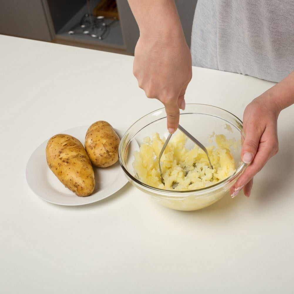 Potato masher in stainless steel, dishwasher safe