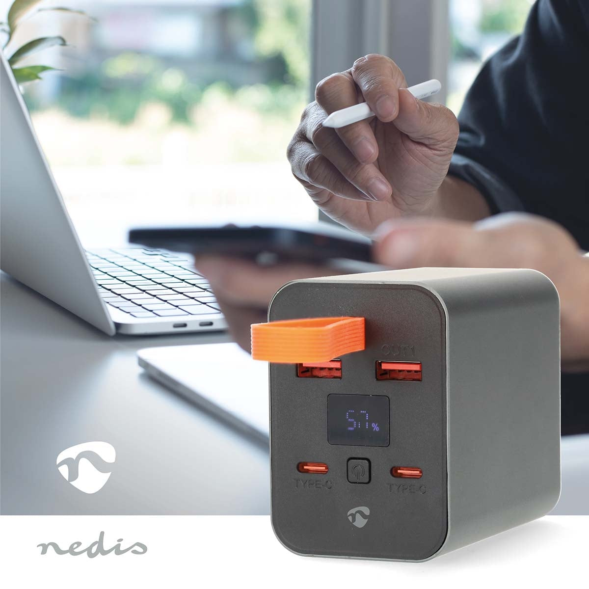 Powerbank 30000mAh, 4 Outputs, USB-C/USB-A, PD3.0, QC3.0