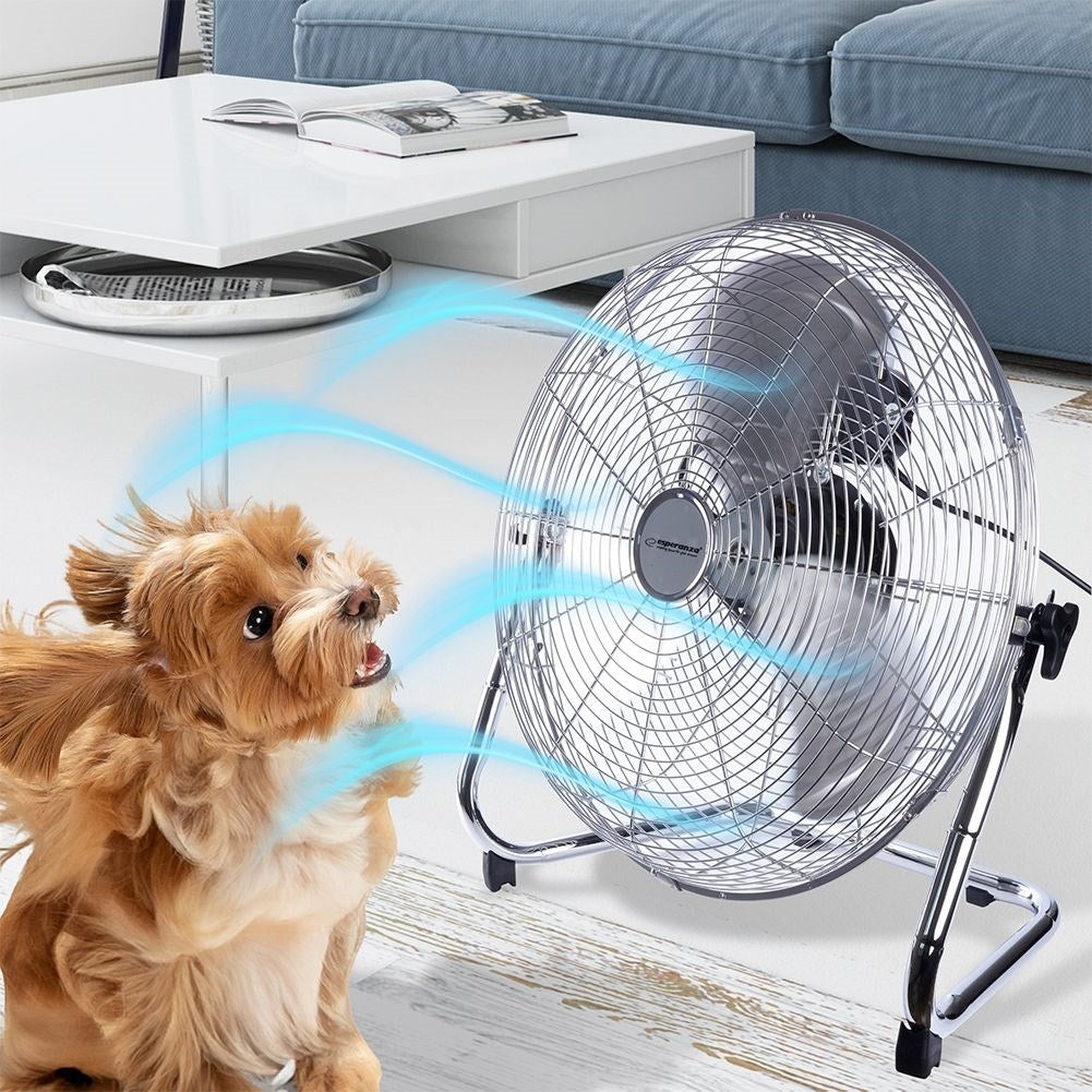 Powerful metal floor fan with 110W and three speeds