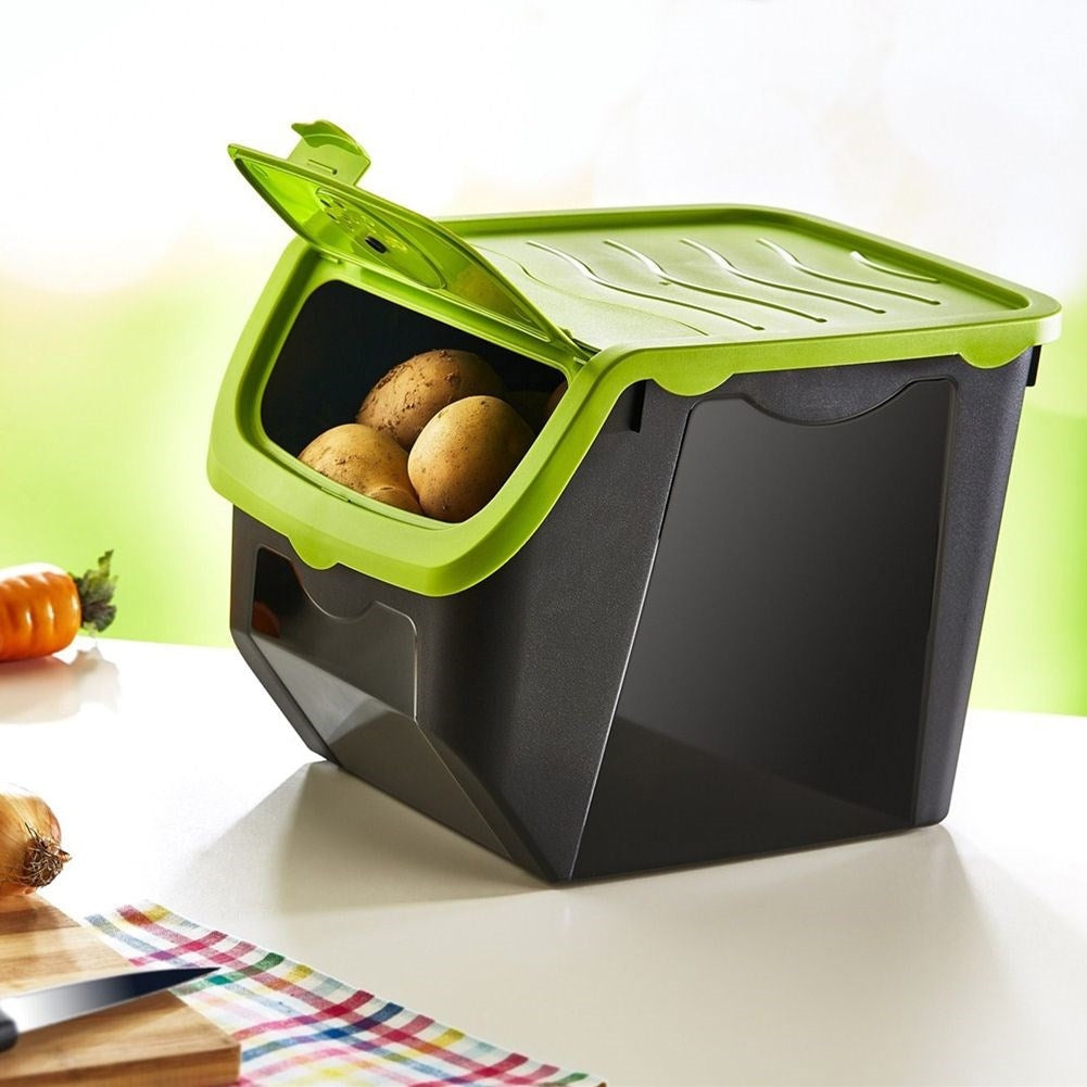 Practical Container for Fruit and Vegetables with Ventilation