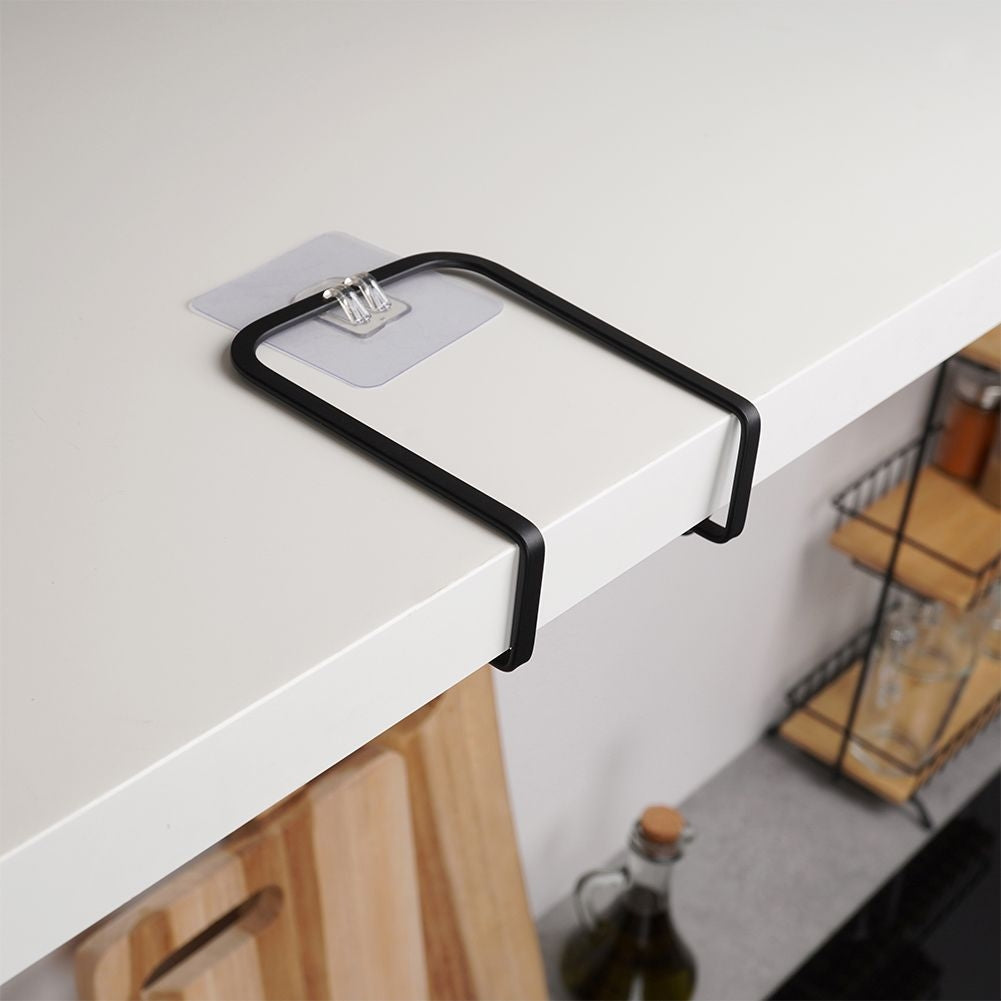 Practical black kitchen hanger for cups - easy installation