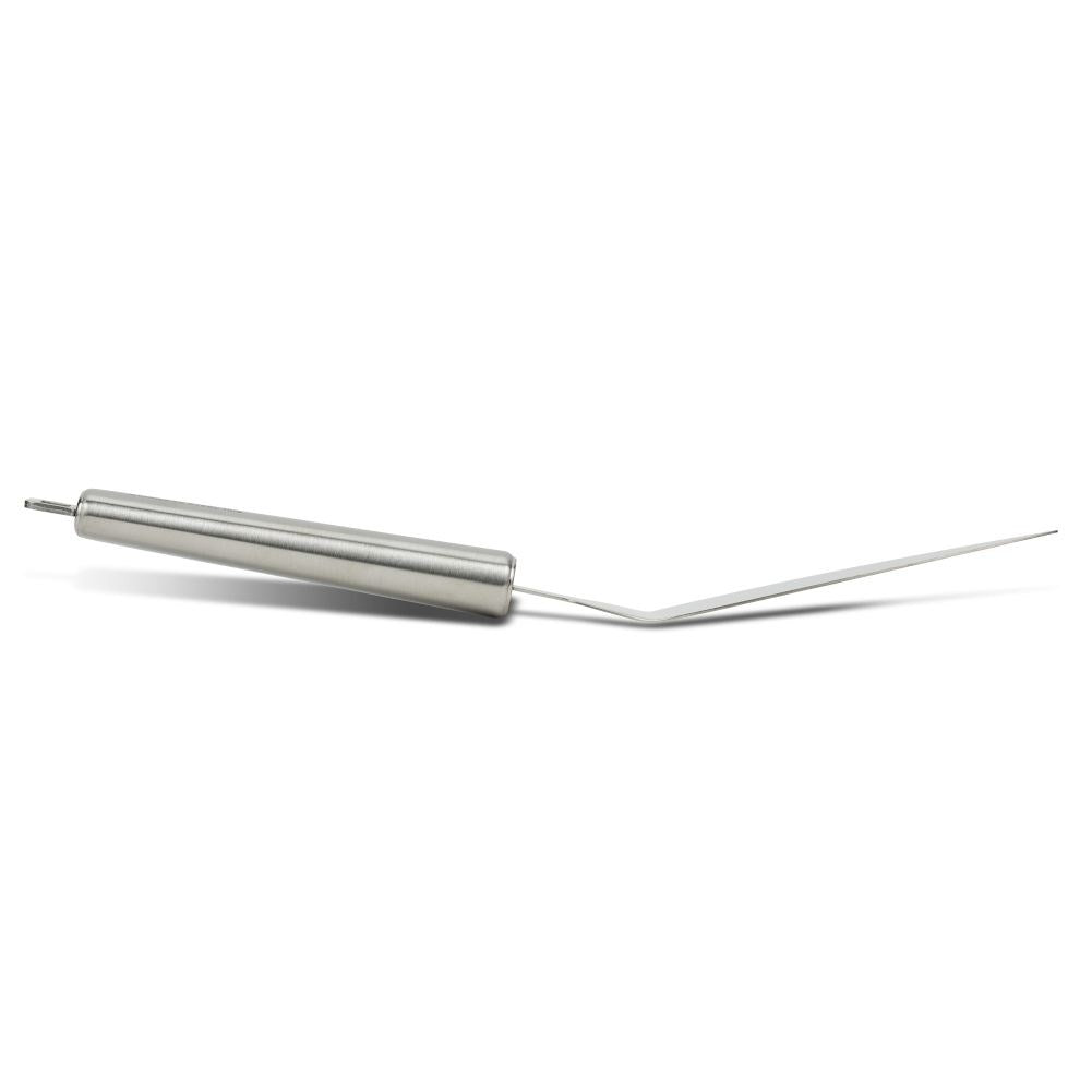Practical cake shovel with sharp serrated knife edge