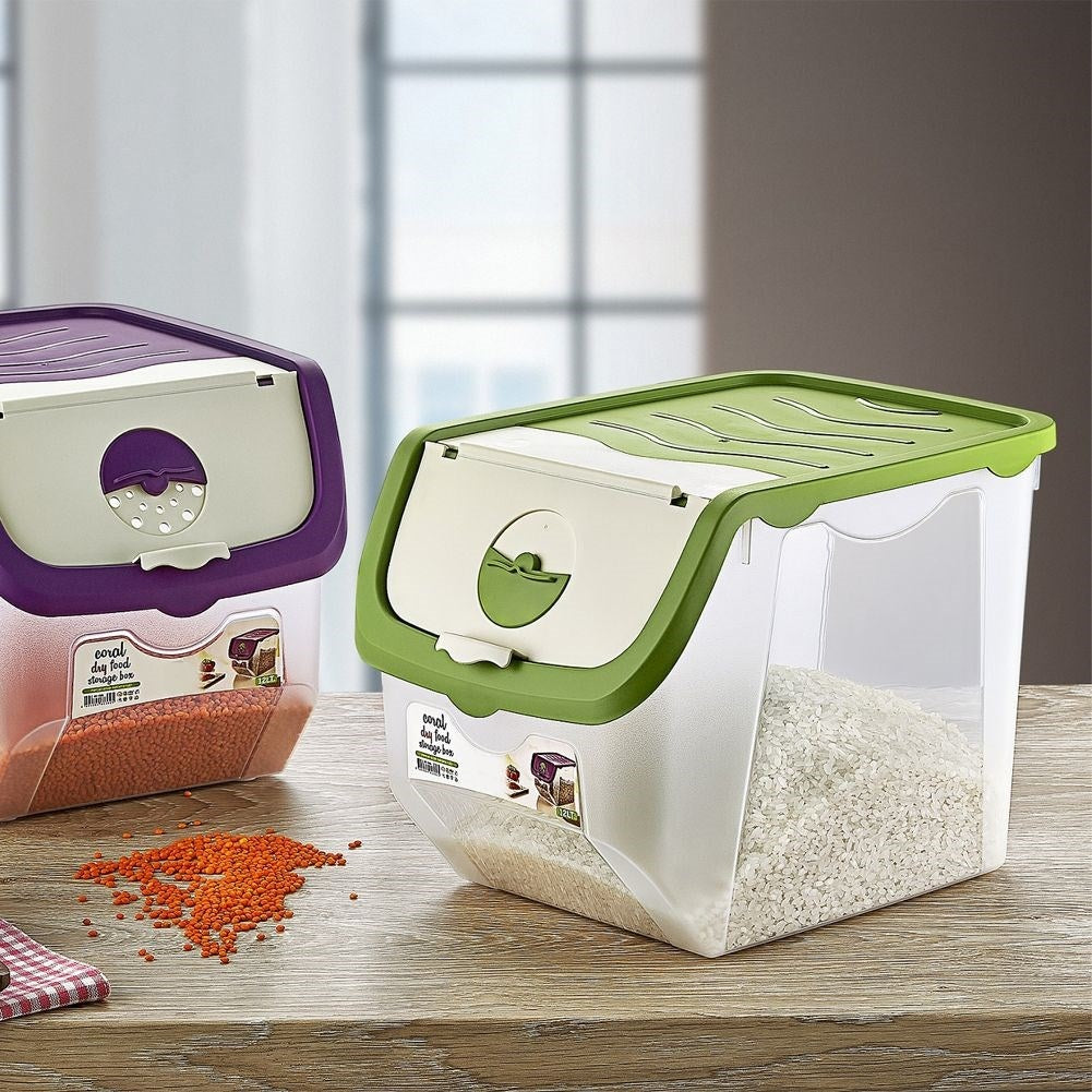 Practical container with lid, ventilation, freezer and dishwasher safe